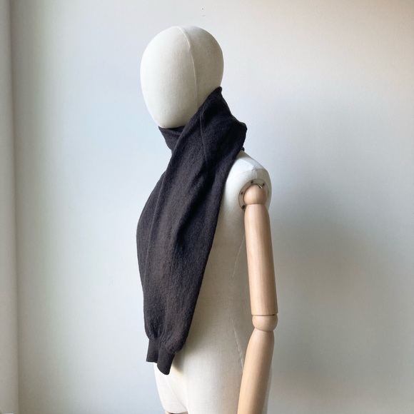 joodito 100% merino wool snake long wrap scarf deep rich chocolate cocoa brown - Picture 4 of 8